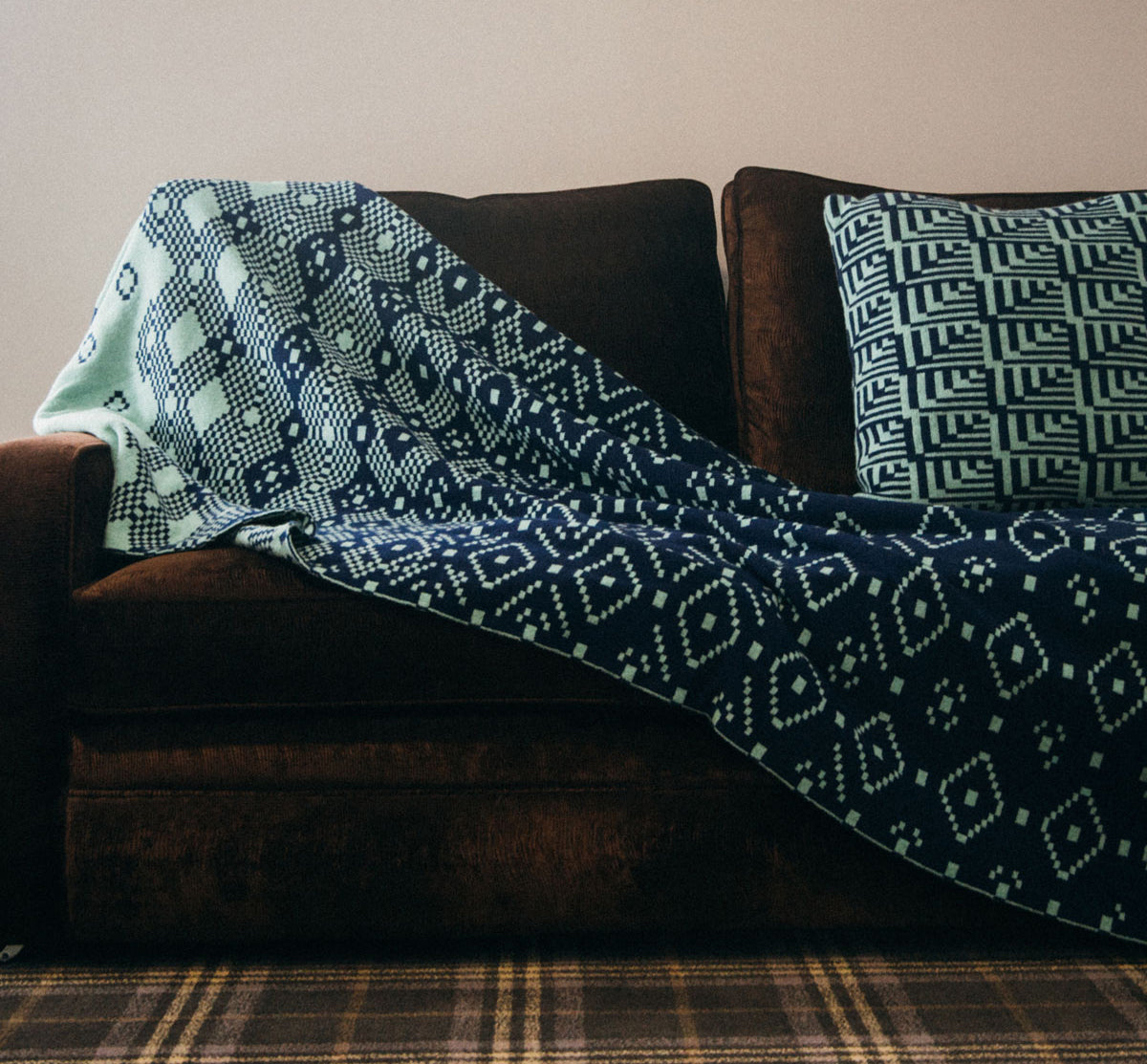 Scottish Knitwear Brand Mixter Maxter Joins IB.com