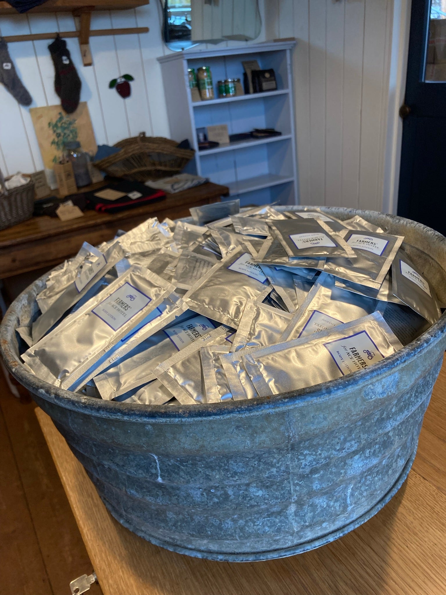 Made 4 Mungos : Farmers, The Welsh Lavender Company Donates....