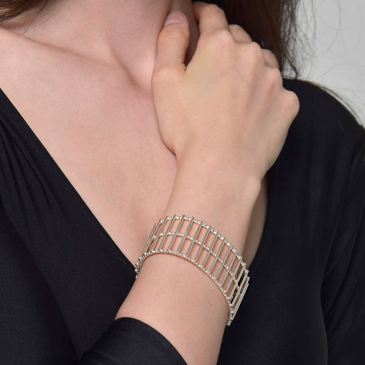Gold Theda Stripe Cuff — Cara Tonkin