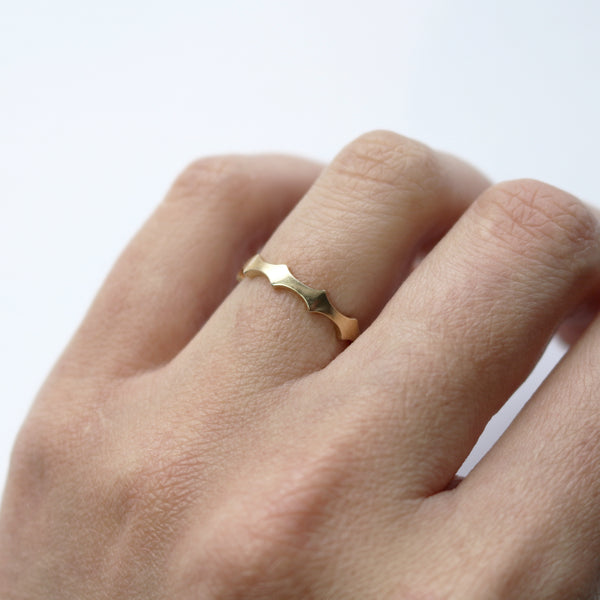 Gold Double Edge Scallop Ring — Cara Tonkin